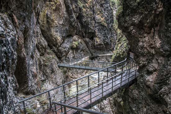 Der Weg durch die Klamm